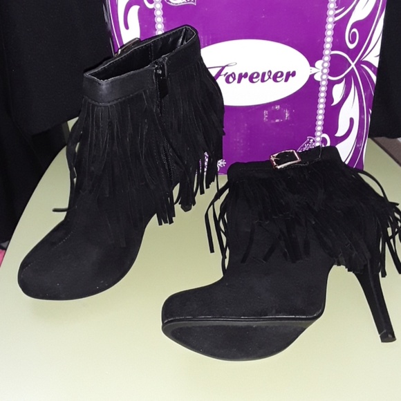 VELVET BOOTS - Picture 5 of 6